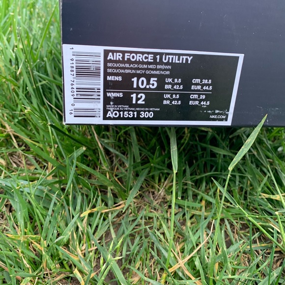 Brand new AIR FORCE 1 UTILITY - Picture 8 of 8